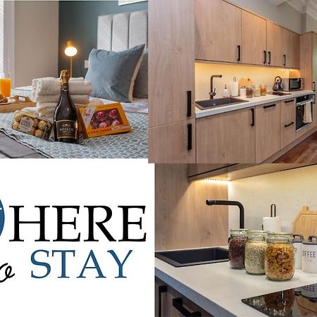 Stylish 2Bed Apartment Underneath Edinburgh Castle Екстериор снимка